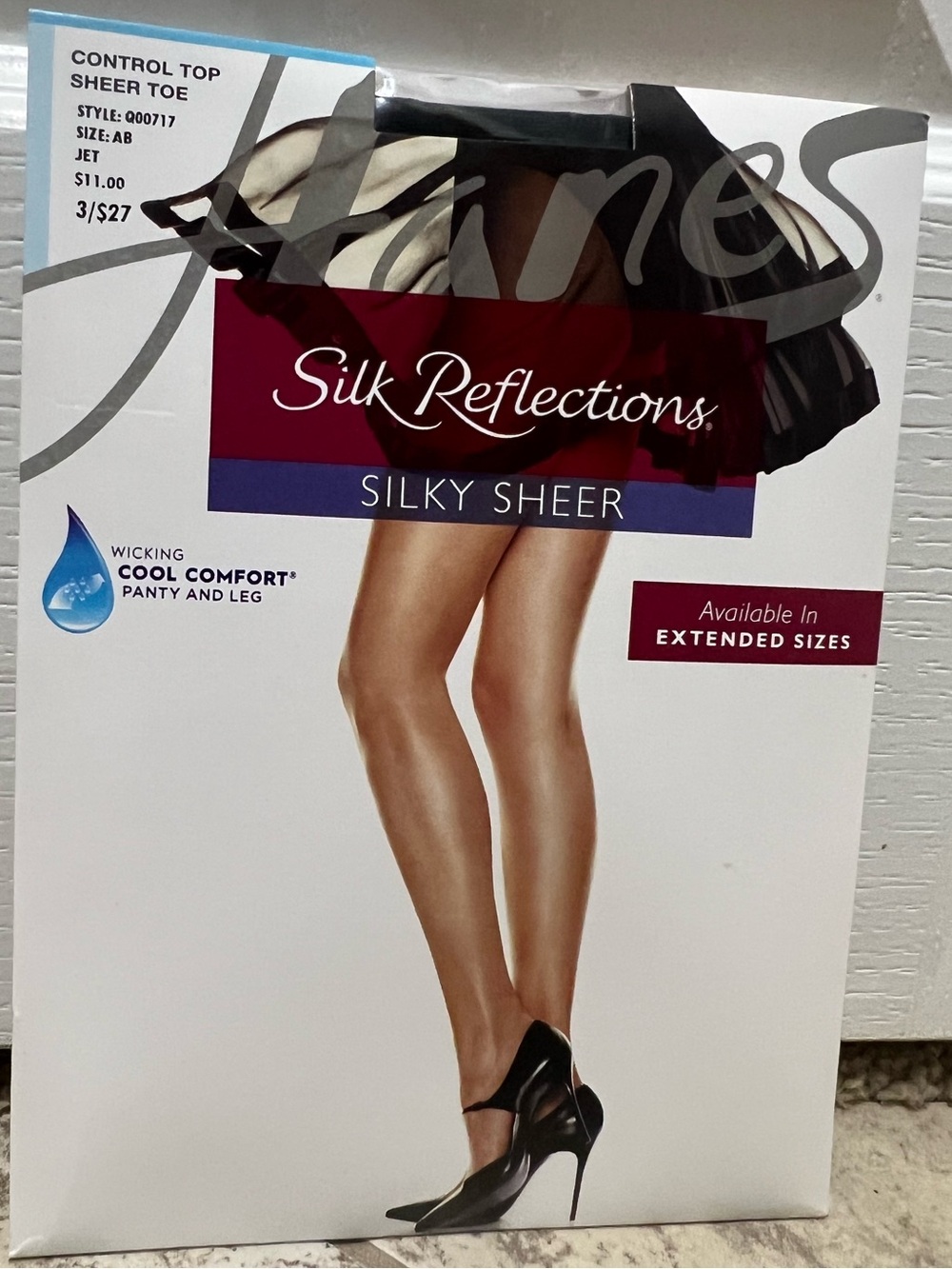 Hanes Silk Reflections Silky Sheer Top Control Jet Color Pantyhose Size AB